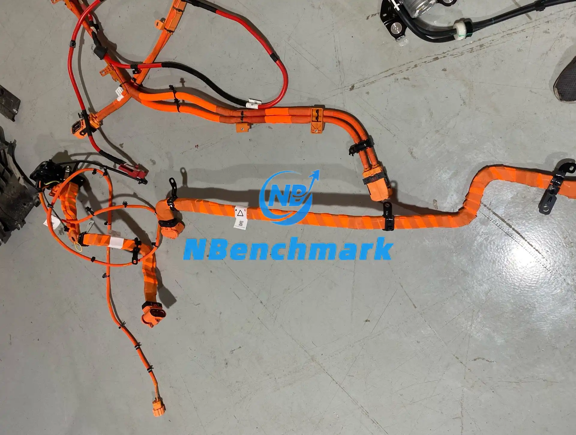 Xiaomi SU7 Ultra charging high voltage cable harness charging base