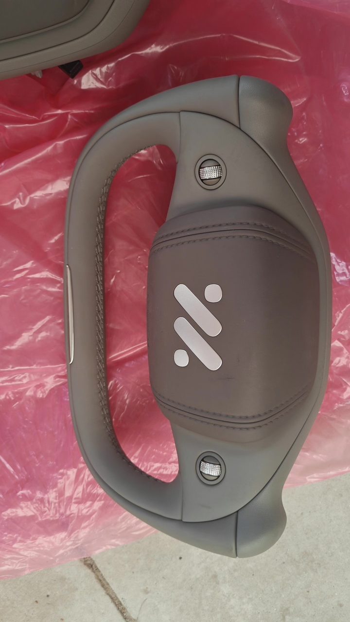 IM Motors 半幅 Lenkrad, OEM, Leder, mit Silber Dekoration Stück