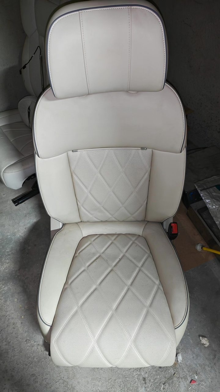 Stelato S9 Beifahrerseite Sitz, OEM, m Weiß Lederoberfläche, mit Elektrische Verstellung, Belüftung Heizung