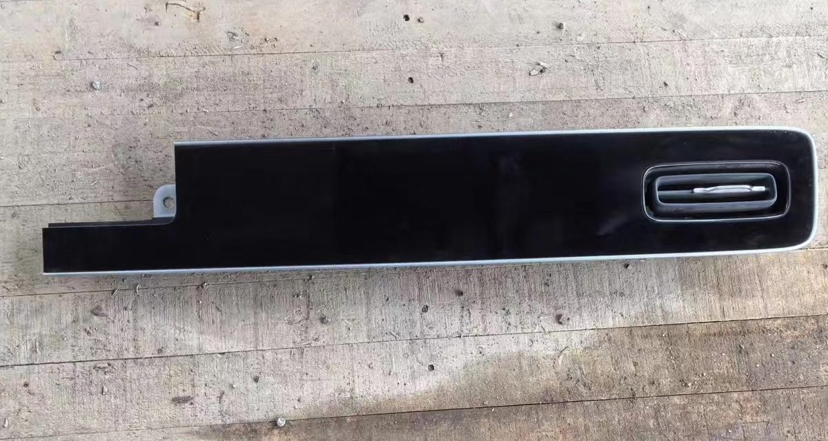 AITO M7OEM 解体 AV エンターテインメント システム ディスプレイ、 型番 SERES-8577