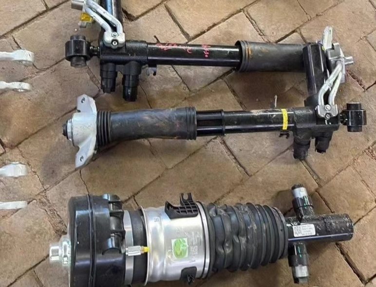 26 Modell AITO M9 Tuling aktiv Federung Stoßdämpfer, OEM
