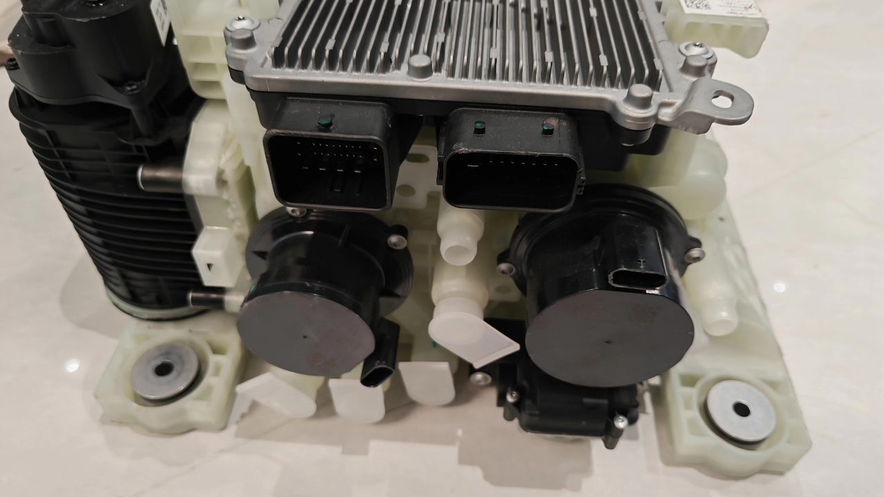 Audi E5 Thermomanagement Einheit