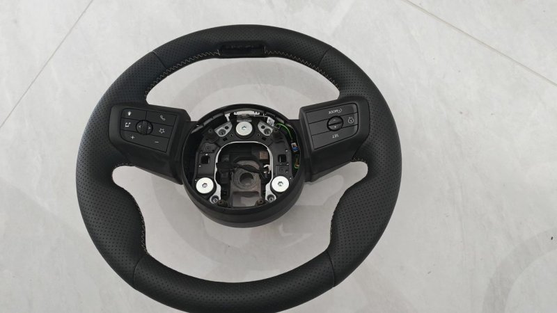 BMW MINIOEM Lenkrad mit Multifunktionstasten und Komplettlederbezug