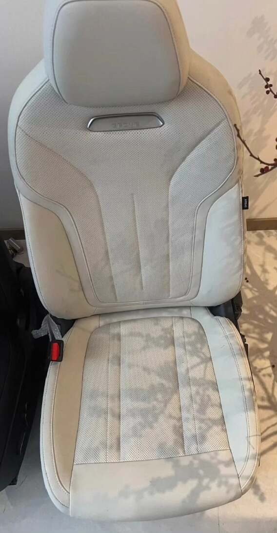 Geely 星願 OEM シート、 運転席・助手席 すべて付属、 メートル ホワイト 皮革表面、 付き 電動調整