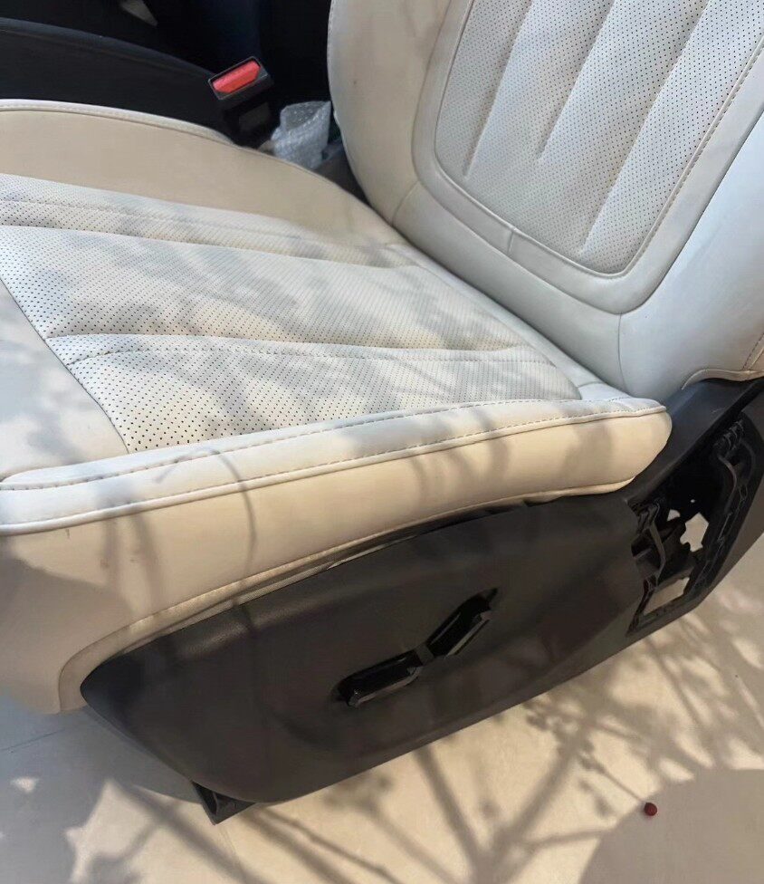 Geely 星願 OEM シート、 運転席・助手席 すべて付属、 メートル ホワイト 皮革表面、 付き 電動調整