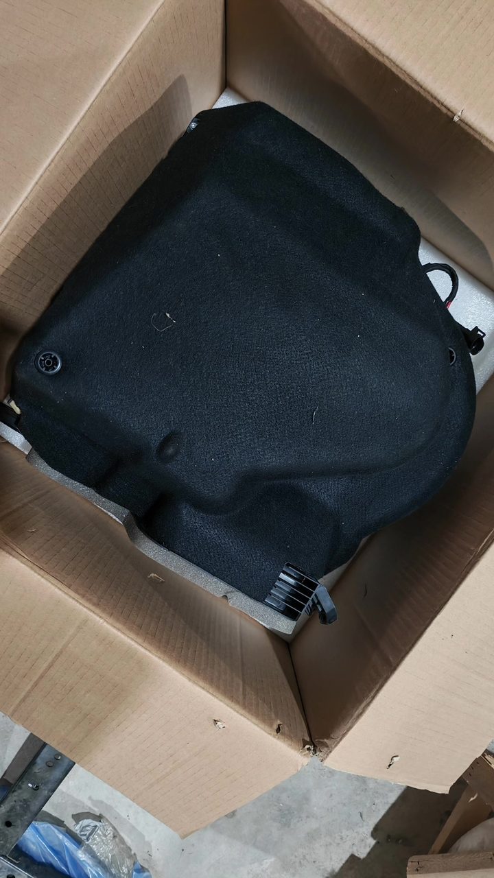 Zhiji L7 エアコンボックス、新品、保護フォーム付き