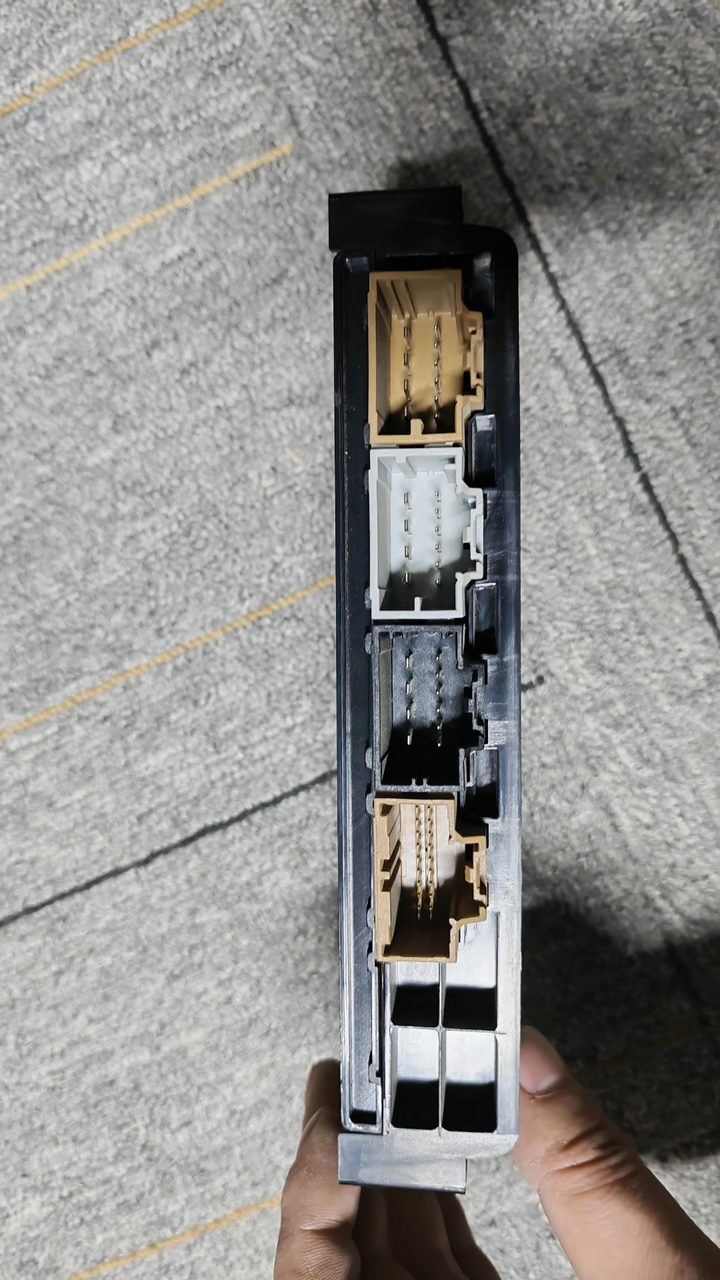 Zhiji LS7 조수석 제어 모듈, OEM