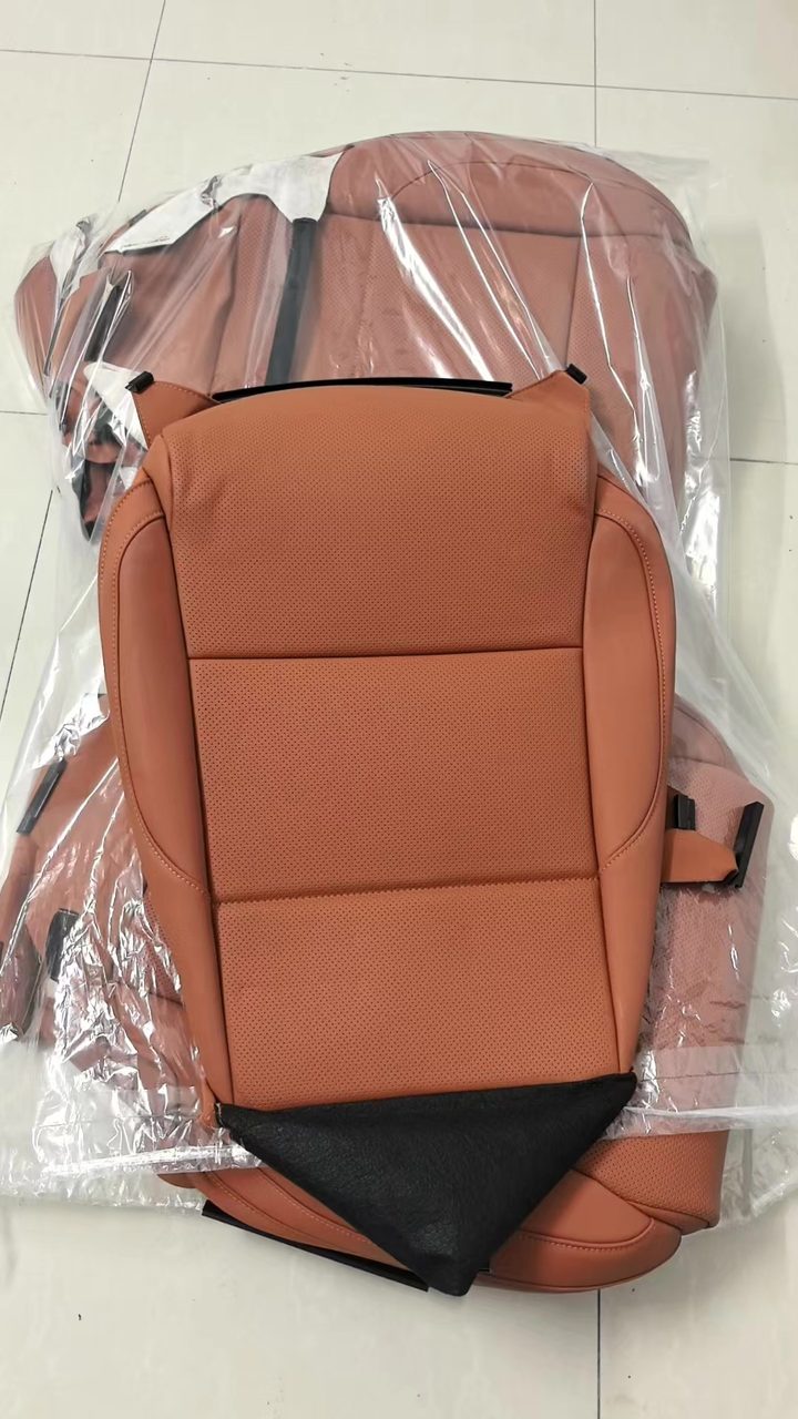 24 Ideal L7 (X03、MY24) 右フロントシートクッション レザーカバー、オレンジ