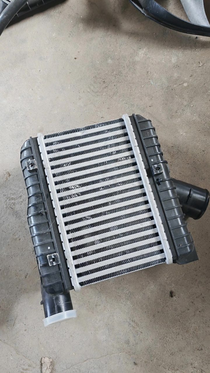 Li Auto L9OEM Intercooler, Fits Li Auto L9 Model