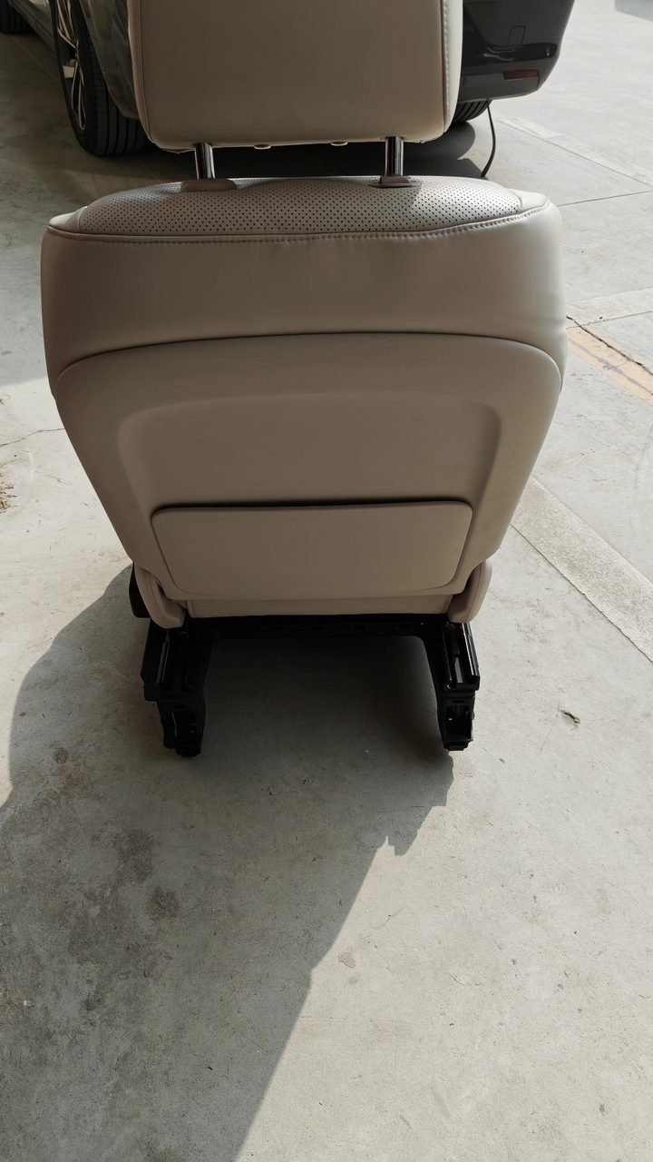 Li Auto mega Fahrersitz