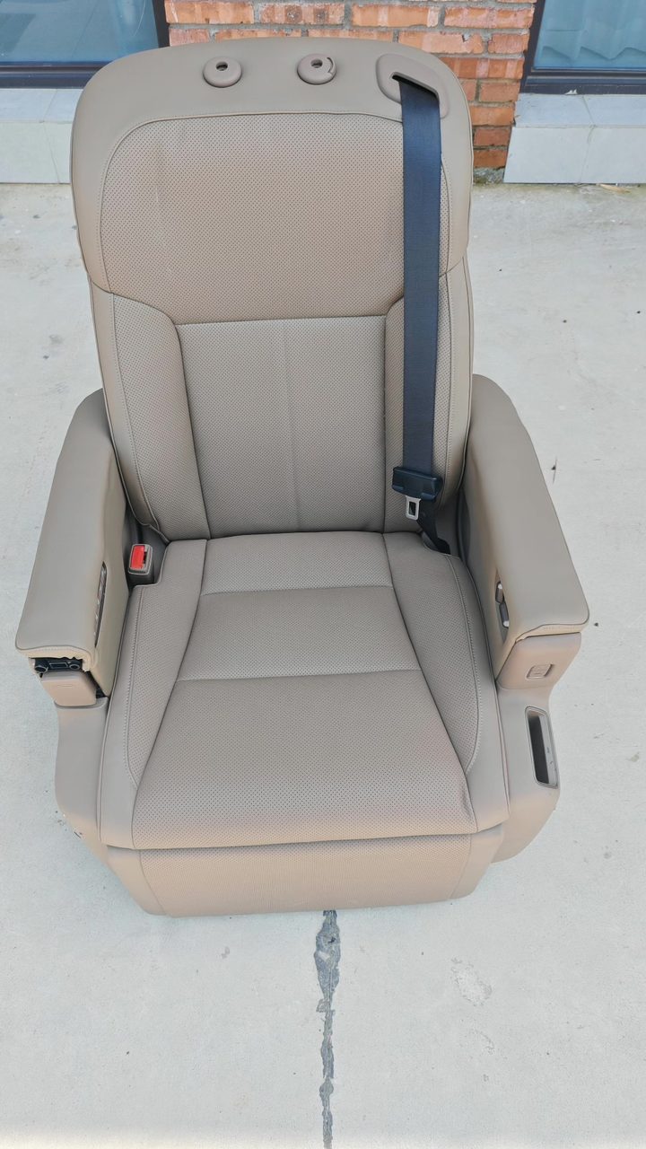 Li Auto, mega, home, Sitz der zweiten Reihe, OEM, Braun Lederoberfläche