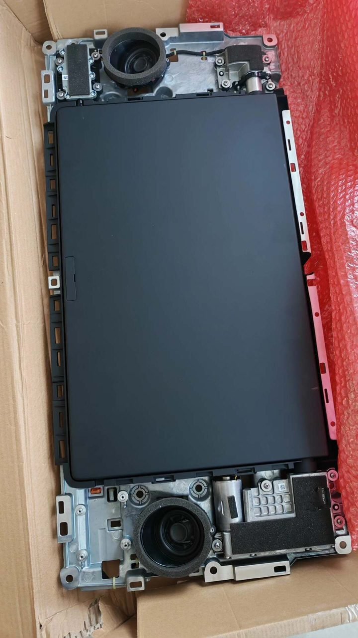 Li Auto MEGA hintere Reihe Deckendisplay, OEM, mit Kabelbaum Anschluss