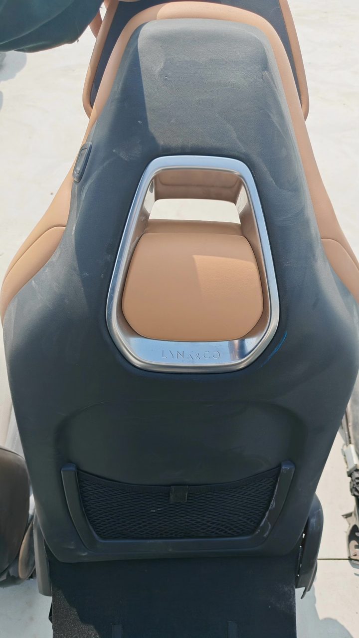 Link 09メインシート、OEM、レザー、換気