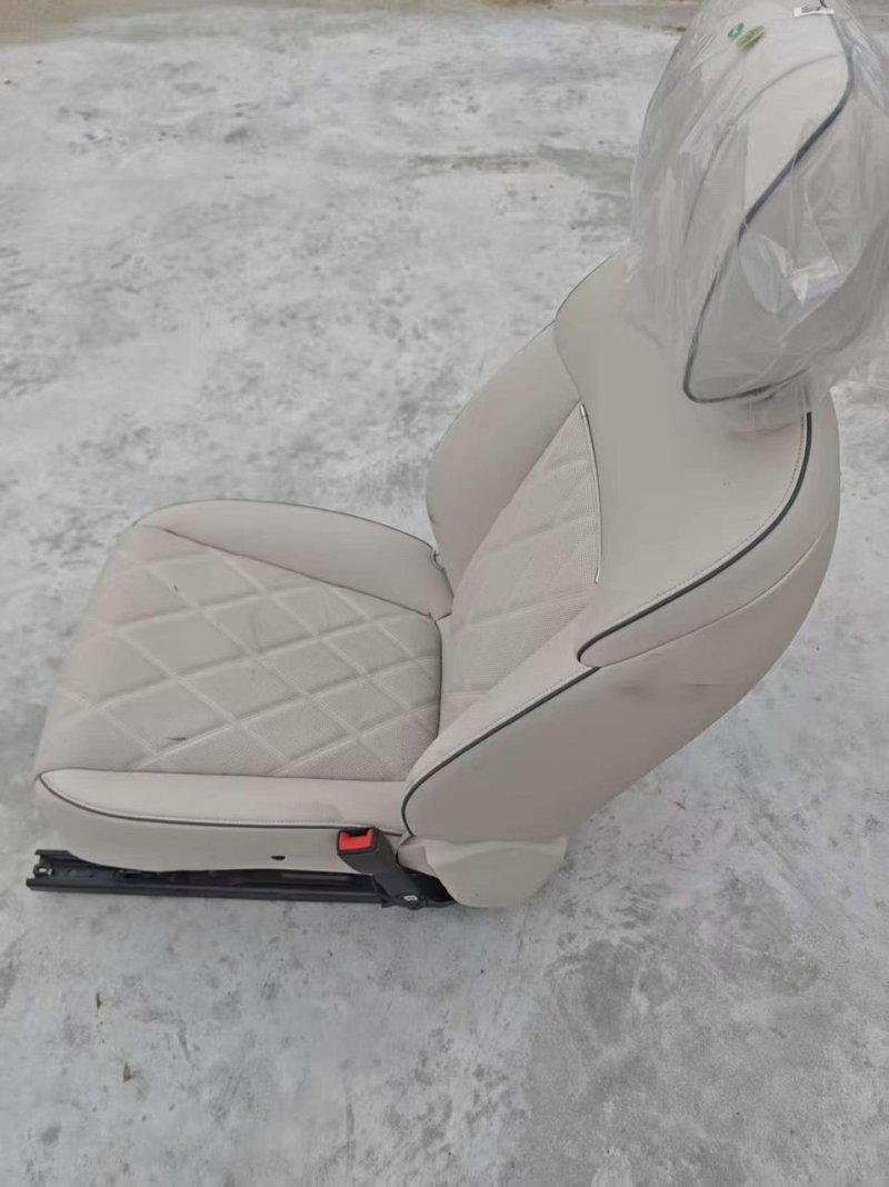 ワールドS 9助手席、ベージュレザー、オリジナル車の分解、電気レッグレスト、ヘッドレストサウンド、換気と暖房、電気調整