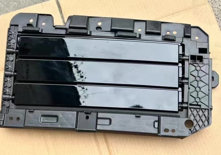 SAIC Shangjie, H5, elektrisch Frontgrill Baugruppe, fast neu, Elektrische Verstellung