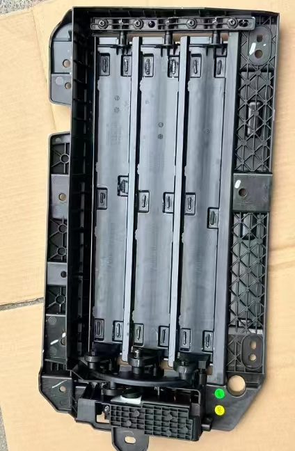 SAIC Shangjie, H5, elektrisch Frontgrill Baugruppe, fast neu, Elektrische Verstellung