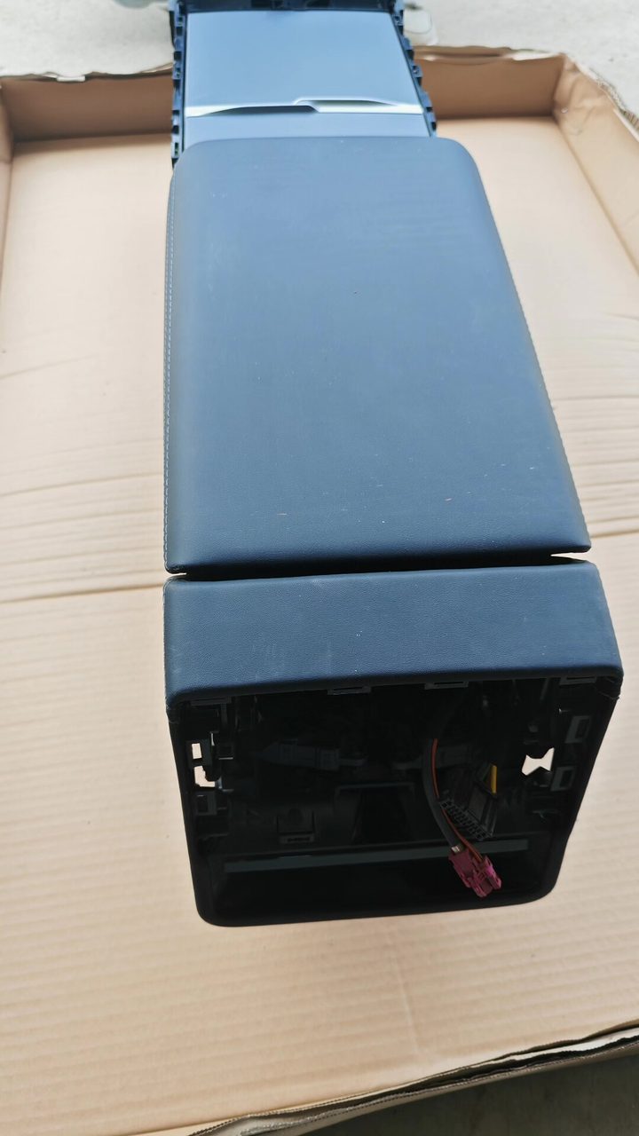 Tesla-Modell, 3/Y-Armlehnenbox-Baugruppe, OEM