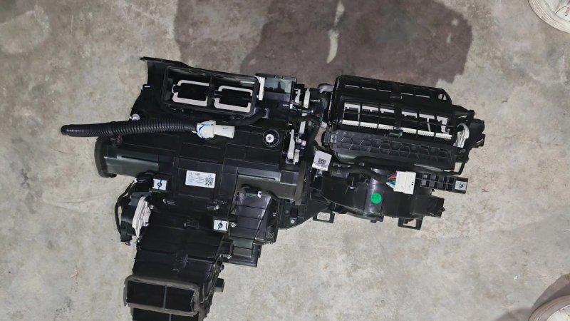 XPeng G6OEM 에어컨 케이스 어셈블리, 포함 PTC 열선