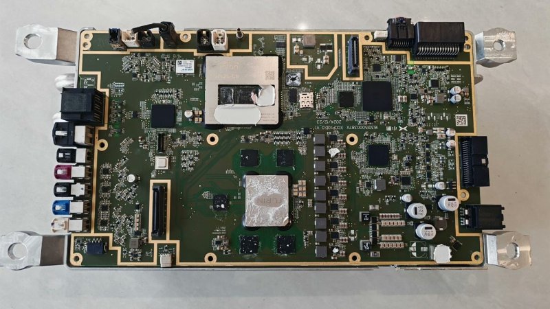 Xpeng P7 Turing-Chip, AN762S-CN, autonomes Fahrmodul