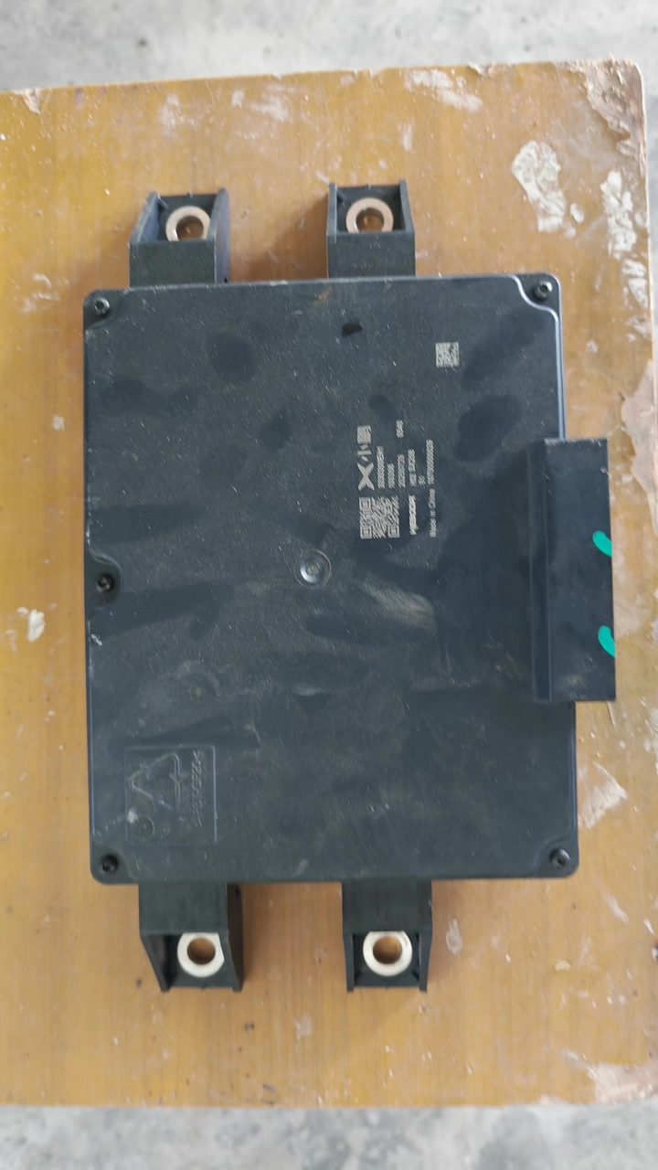 XPeng X9 Fahrwerk Steuergerät, OEM