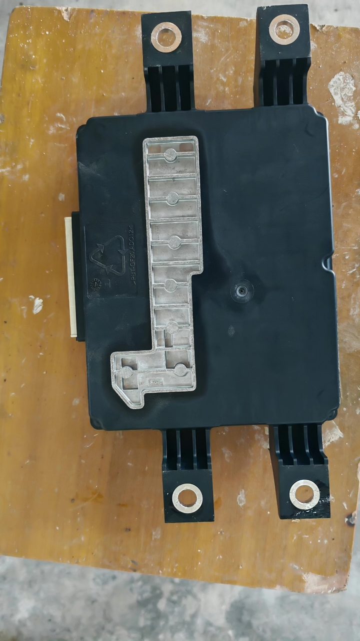 XPeng X9 Fahrwerk Steuergerät, OEM