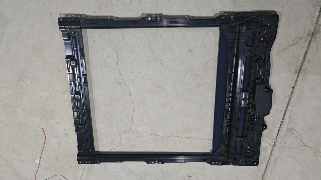 Xpeng X9 skylight frame, OEM, with protective film, fits Xpeng X9