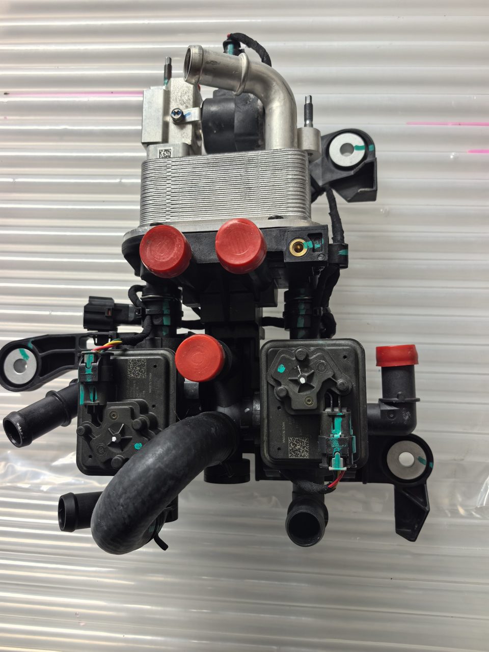 ZEEKR 001 熱管理統合モジュール 冷却 ユニット エアコン ヒートポンプ