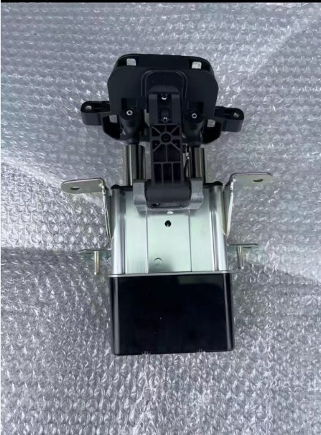 XPeng P7 Center Display Sport Mechanism