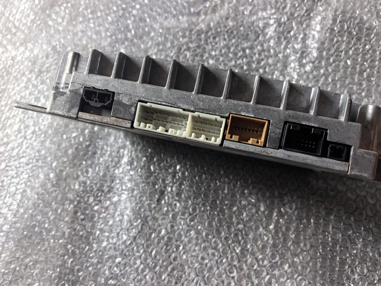 XPeng G6 Amplifier Module, OEM Dismantled, Connector Full, Fully Functional, Direct Installation For