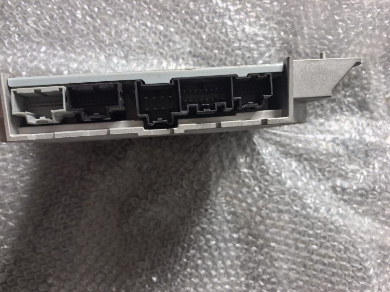 ZEEKR 007 Amplifier Genuine OEM Used Part All Connectors Included Fully Functional