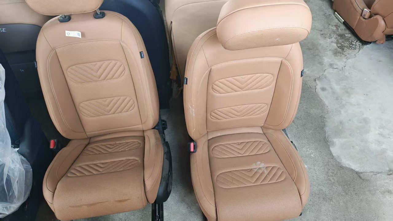 smart 5 Fahrersitz, Braun Leder, Originales gebrauchtes OEM-Teil