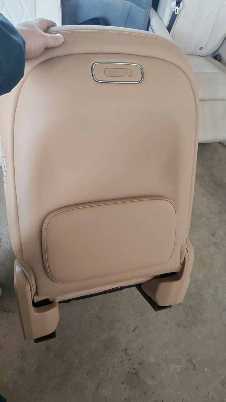 AITO 8 Fahrersitz Beige Leder Originales gebrauchtes OEM-Teil funktionstüchtig