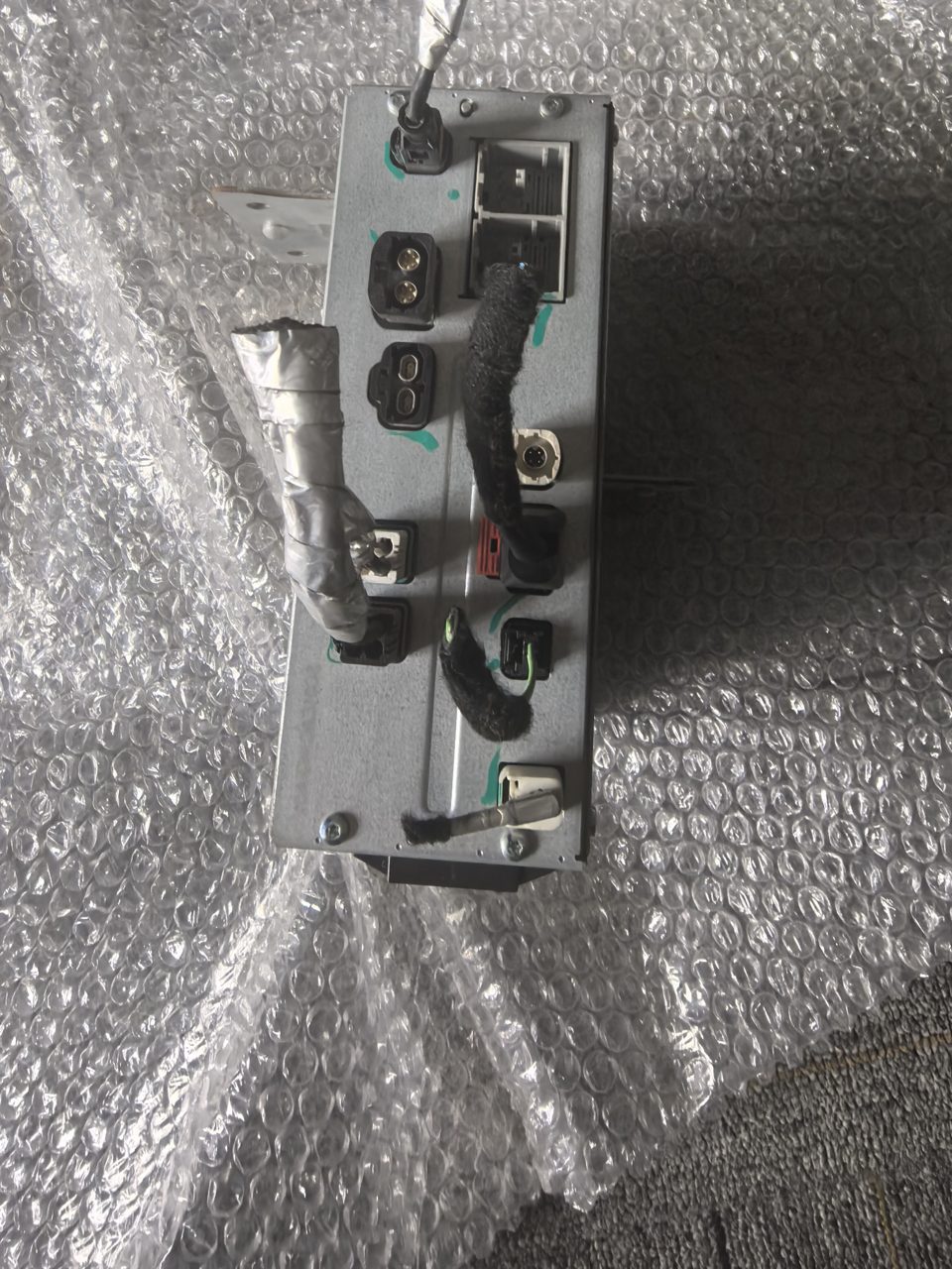 IM Motors L7/LS7 スマートコックピット ヘッドユニット モジュール、 純正解体部品、 型番 11325