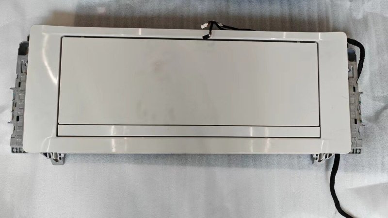Lynk & Co 900 vorne Entertainment-Bildschirm hinten Originales gebrauchtes OEM-Teil