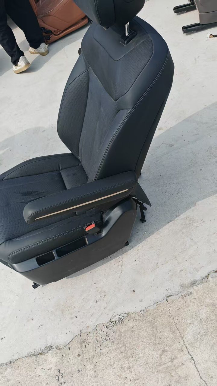 Onvo L90 OEM elektrisch Sitz der zweiten Reihe, rechts Seite, mit Belüftung Plus
