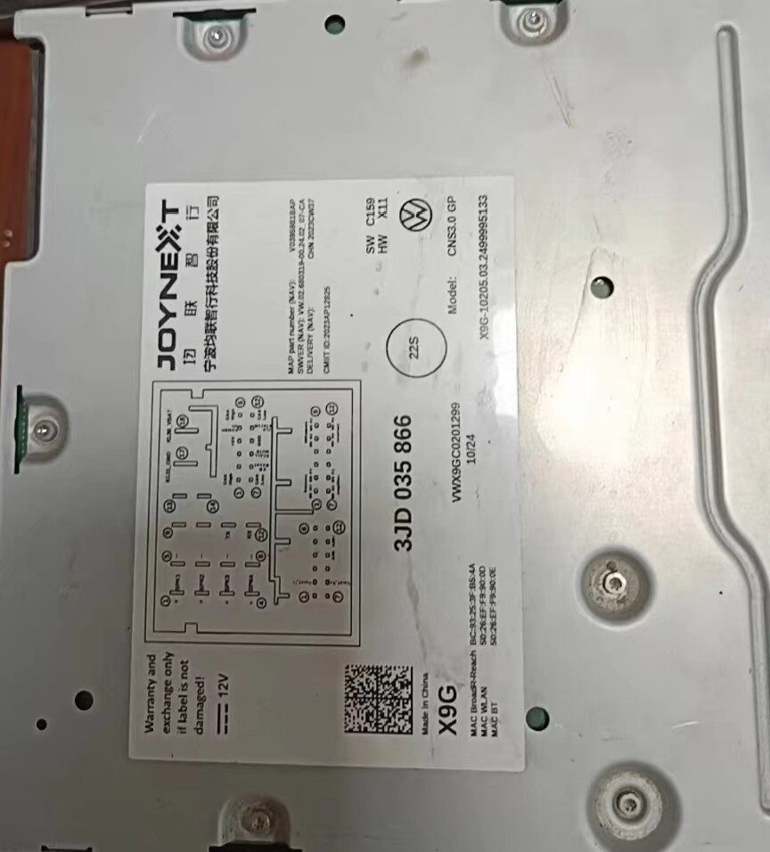 Volkswagen OEM Head Unit 3JD035866x9G