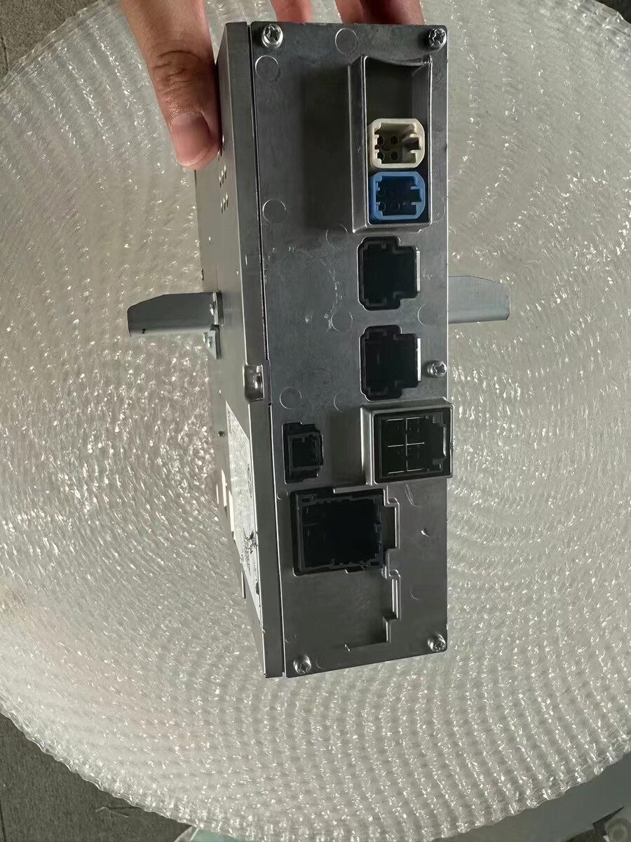 Hongqi EH7 Infotainment Head Unit Hongqi EH7 Entertainment Information Head Unit Hongqi Head Unit