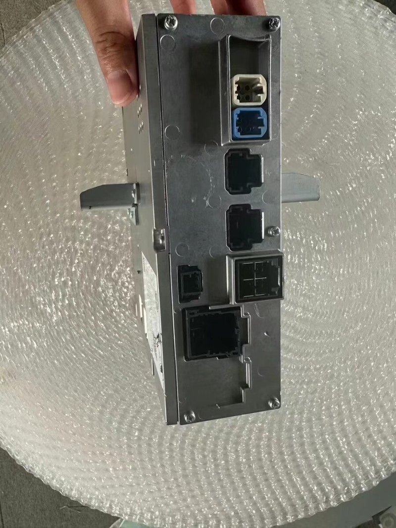 Hongqi EH7 Infotainment Head Unit Hongqi EH7 Entertainment Information Head Unit Hongqi Head Unit