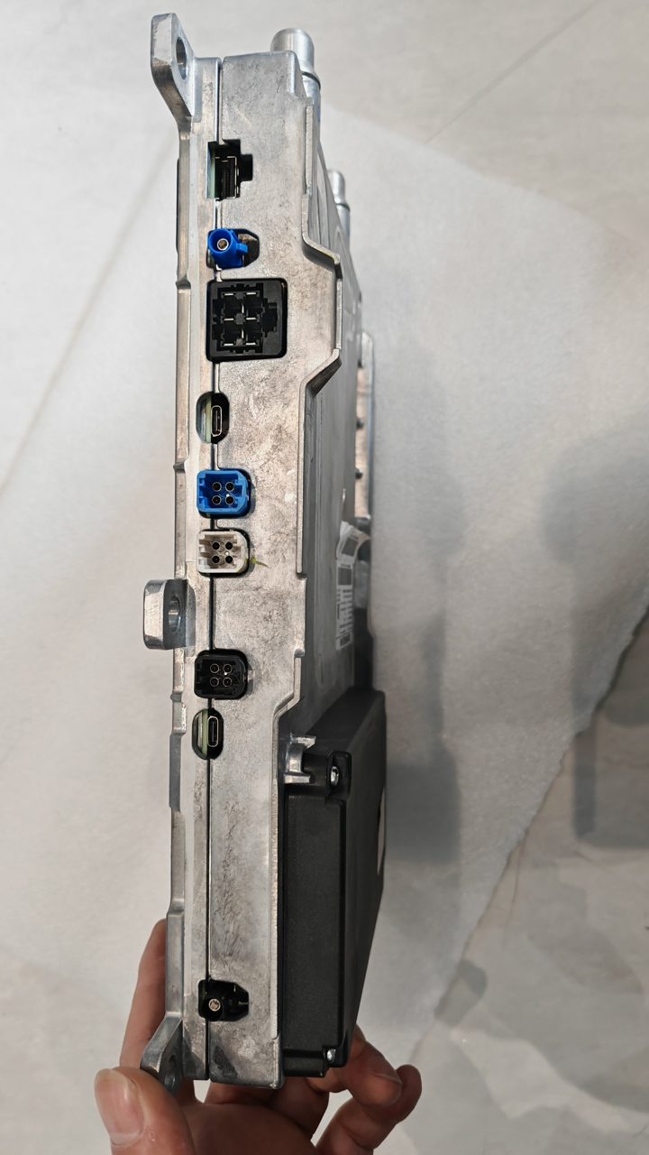 Changan Vehicle Whole Vehicle Controller VCU, Genuine OEM Used Part, All Connectors Included, Fully Functional