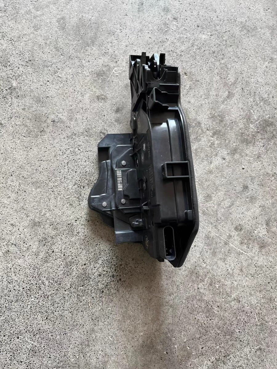 BMW i3, BMW 1 계, BMW 2 계, BMW 3 계 도어 록 블록