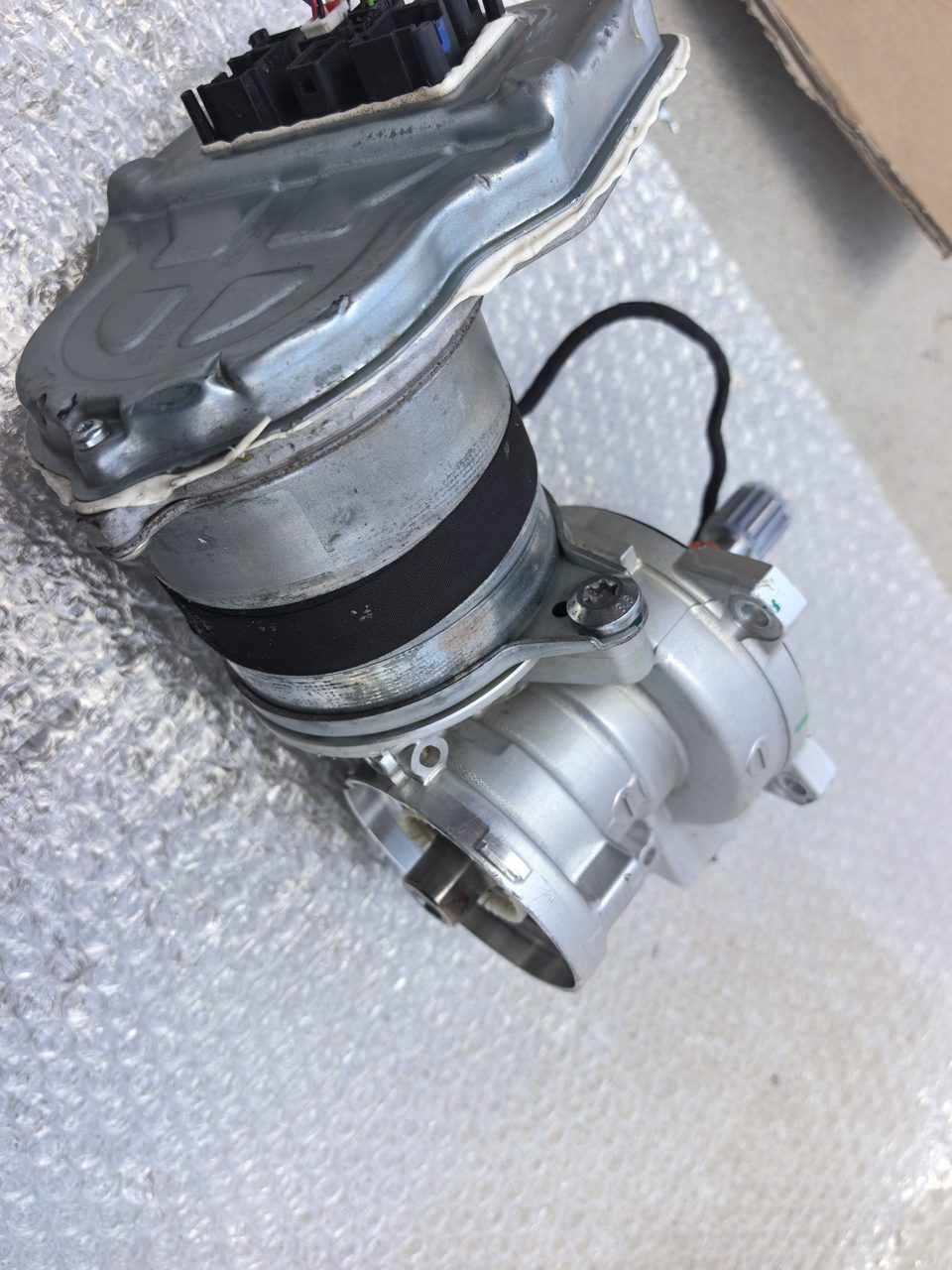 IM Motors S31L OEM Dismantled Steer-by-Wire Column Motor, Electronic Power Assist, with Control Box