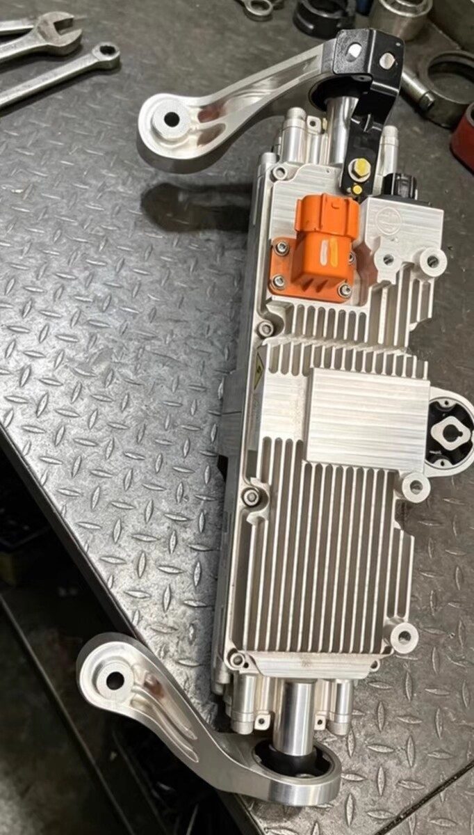 Xiaomi Hydraulik Ölpumpe, Originales gebrauchtes OEM-Teil, alle Anschlüsse vorhanden, funktionstüchtig
