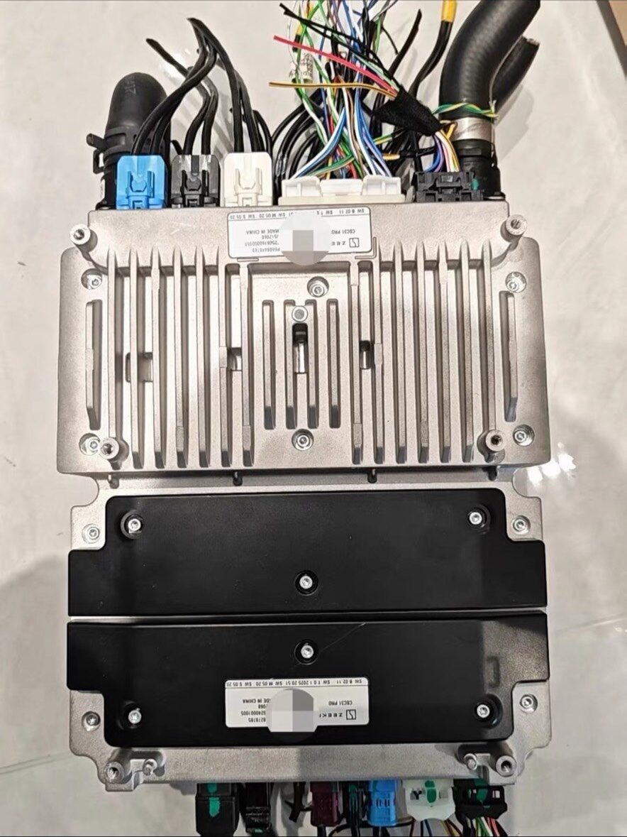 ZEEKR 9x Central Computing Unit Platform