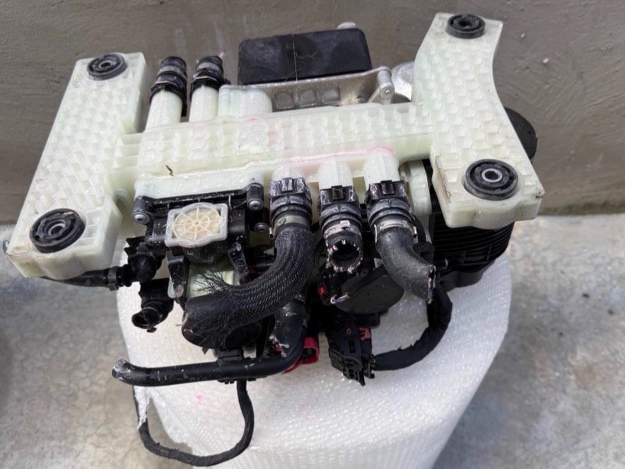 Huayu Thermal Management Integrated Module Integrated Coolant Reservoir