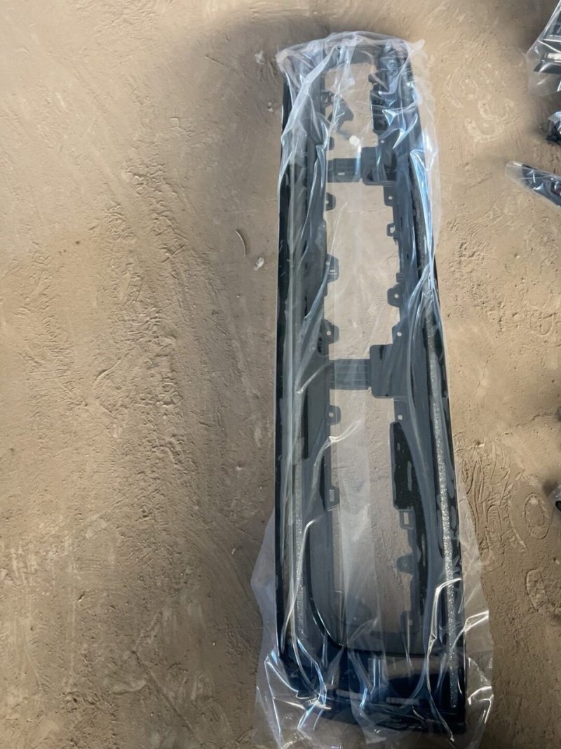 ZEEKR 9x hinten durchgehend Rückleuchte Originales gebrauchtes OEM-Teil, Leuchte Fläche sauber, funktionstüchtig