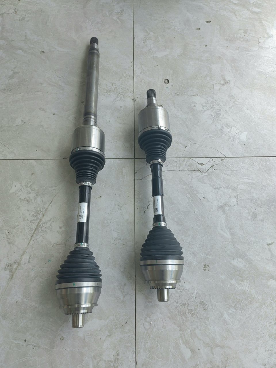 ZEEKR 9x Half Shaft CV Joint Dust Boot, Brand New OEM Part, with Dust Boot and…