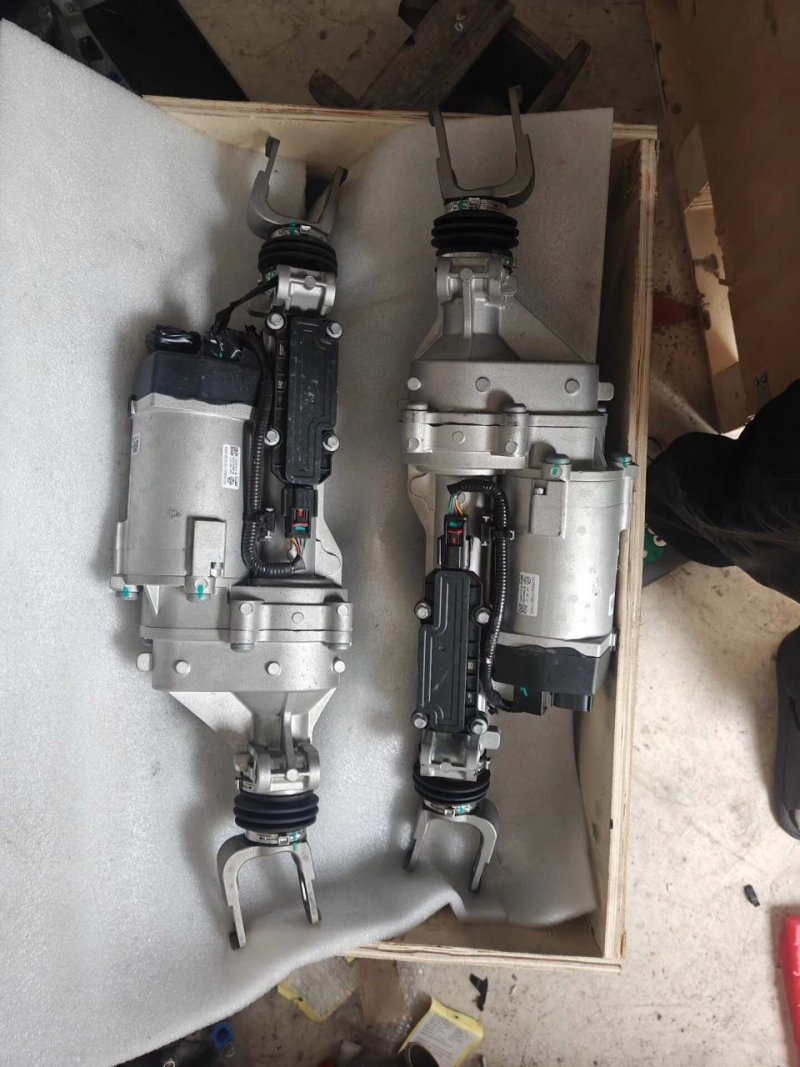 IM Motors L7 후륜 조향 게 모드 모터, 순정 해체 부품, 상태 중고, 외관 매우 깨끗