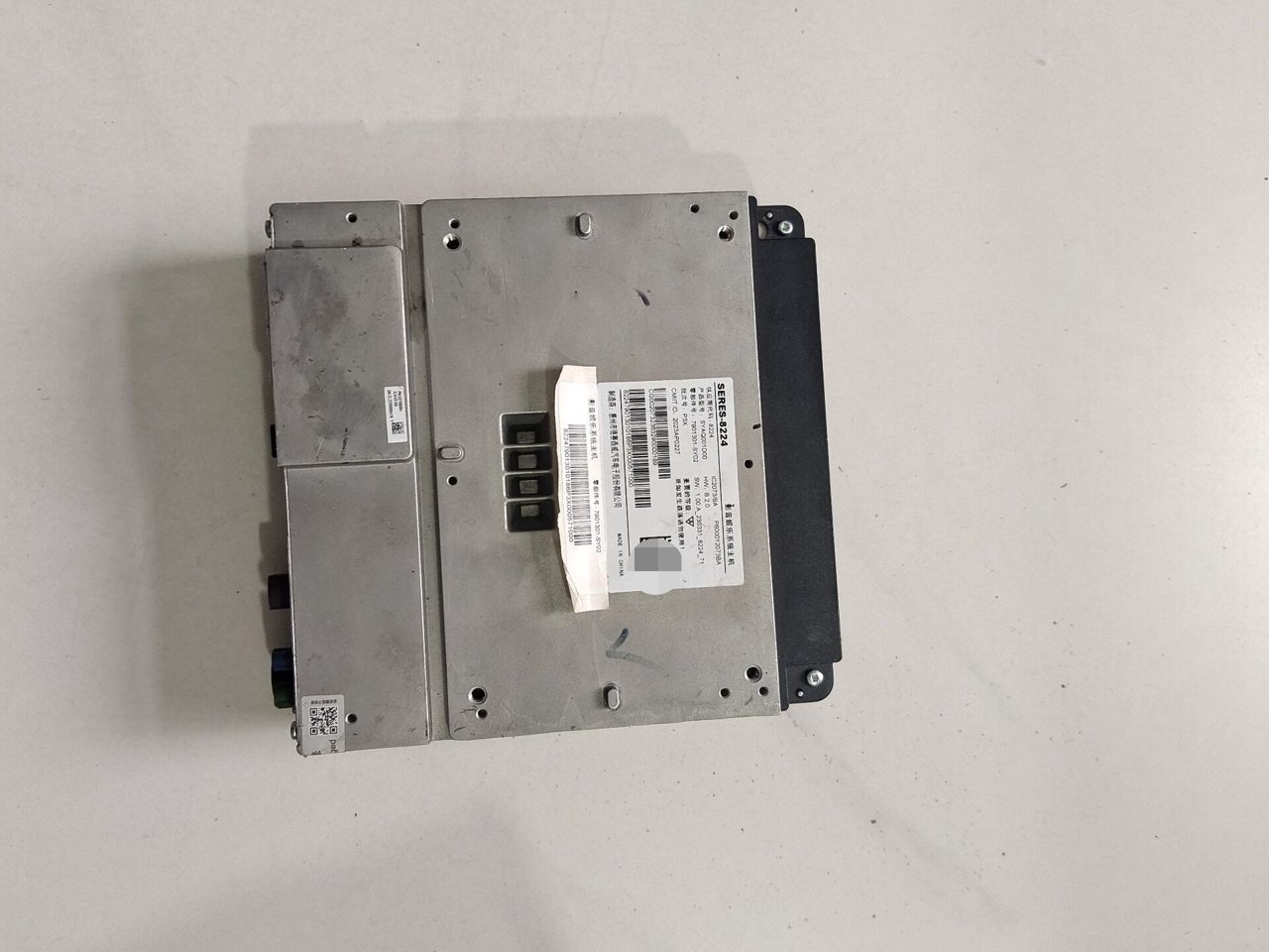 AITO M7/M9 Audio-Video Entertainment System Head Unit Genuine OEM Used Part Supports 12V and 24V