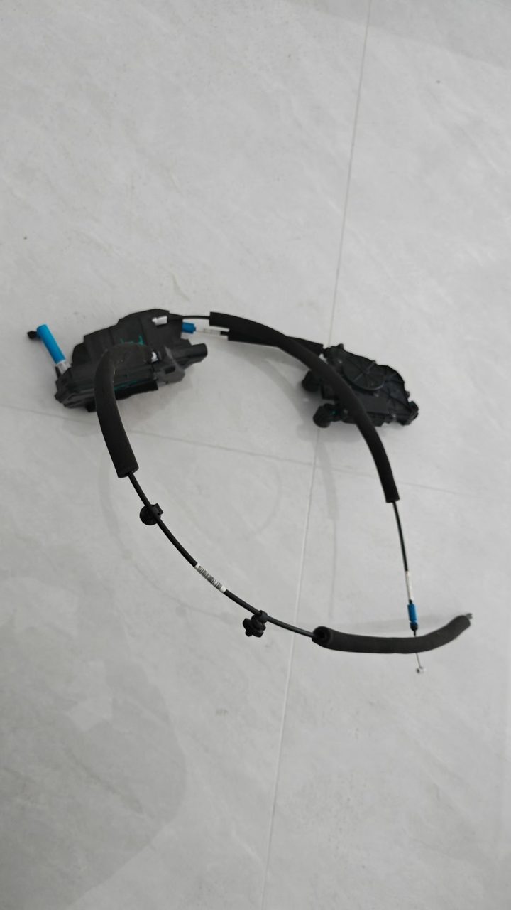 ZEEKR 001 ドア ロック ユニット、OEM