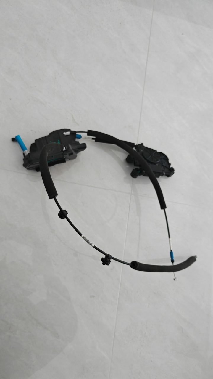 ZEEKR 001 도어 록 유닛, OEM